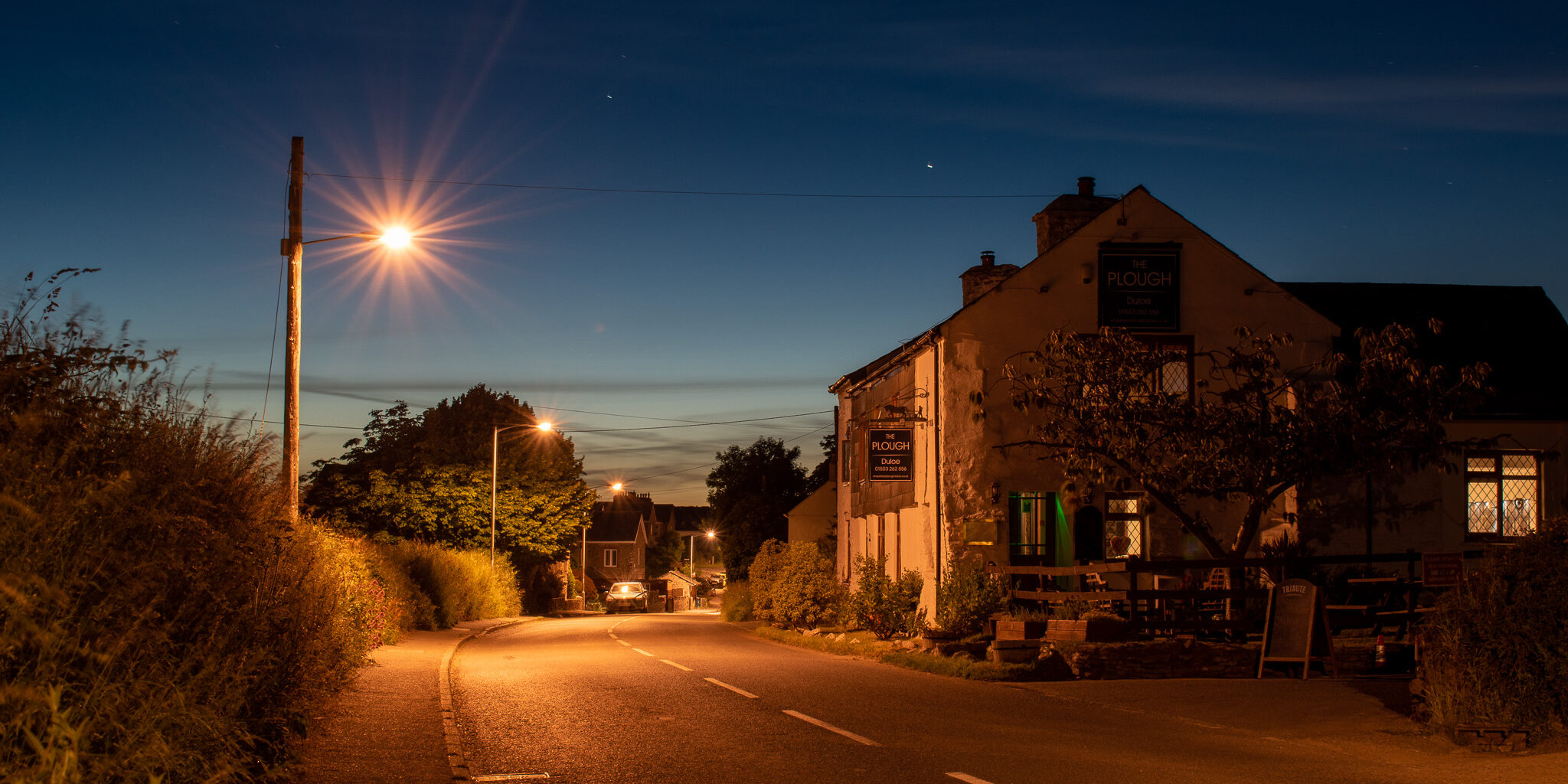 DSC_2719 The plough pub at night
